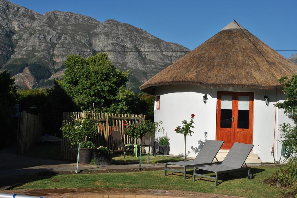 Roundhouse Guesthouse Franschhoek Exterior photo